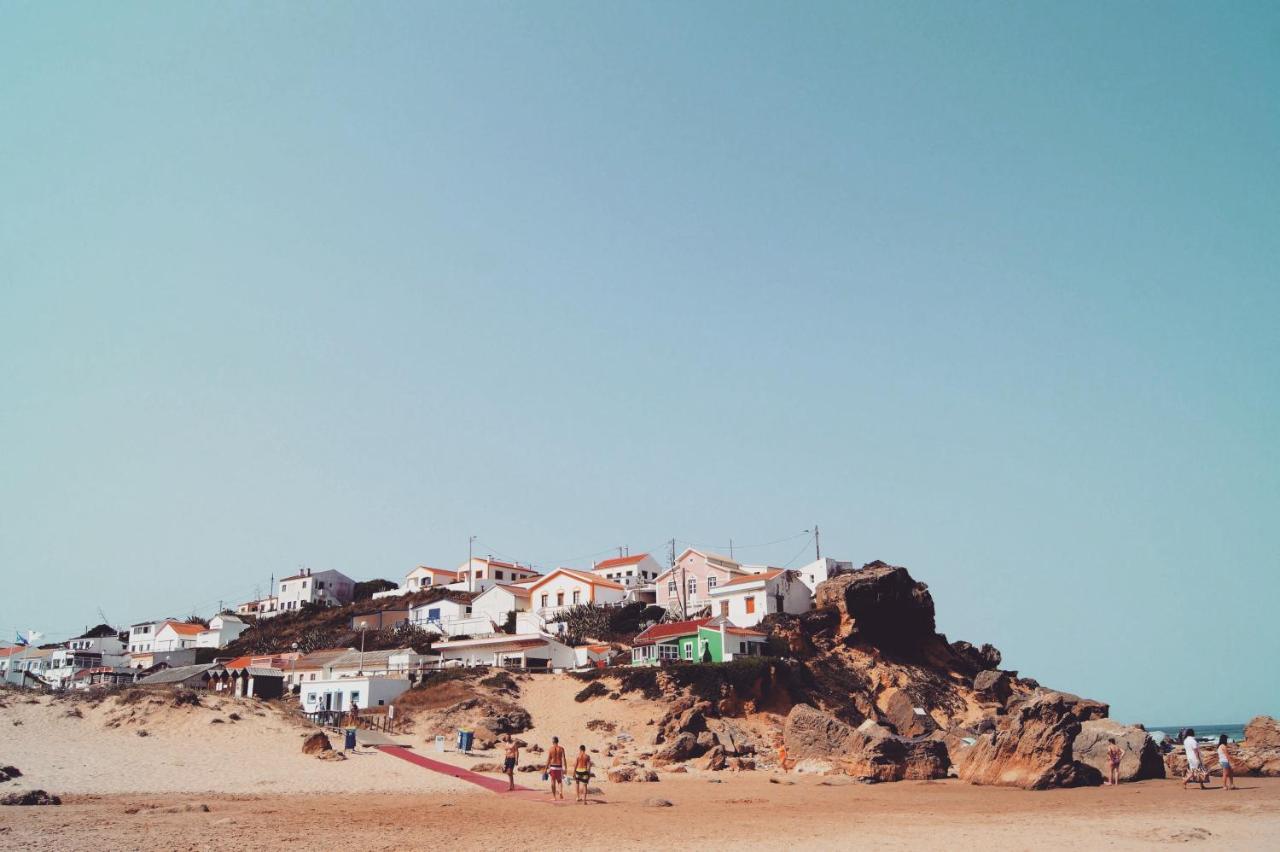 The Lighthouse Hostel Arrifana Aljezur Dış mekan fotoğraf